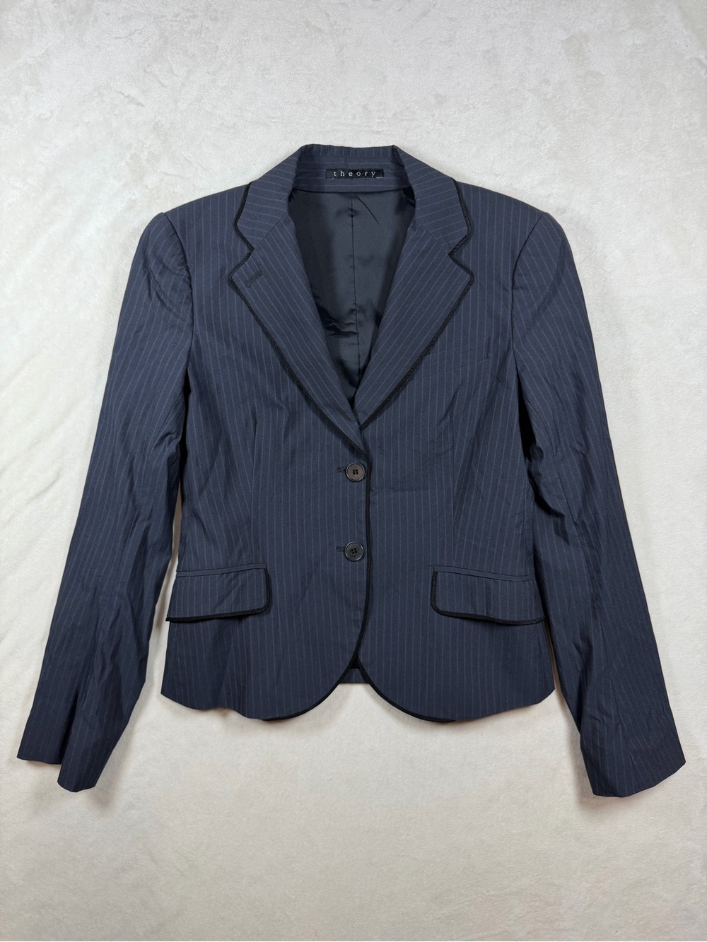 Theory Women’s Size 2 Fitted Navy Pinstripe Women's Tailored Blazer Coat